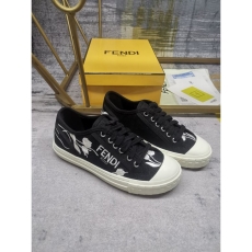 Fendi Low Shoes